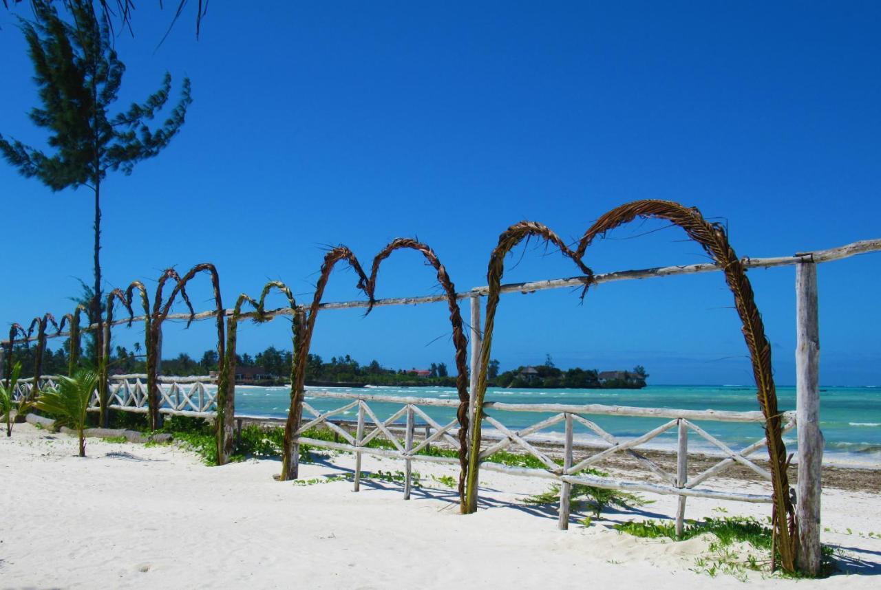 Santa Maria Coral Park Hotel Pongwe Bagian luar foto